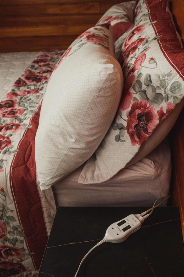 بوم ريتيرو Chale Romantico Com Banheira De Hidromassagem E Lareira المظهر الخارجي الصورة